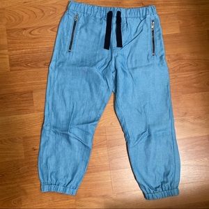 Burberry kids pants 5Y (NWOT)